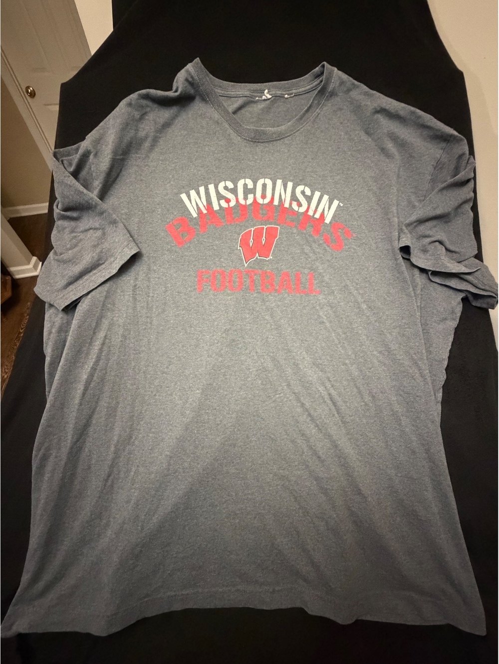 Wisconsin Badgers Football Gray T-Shirt
